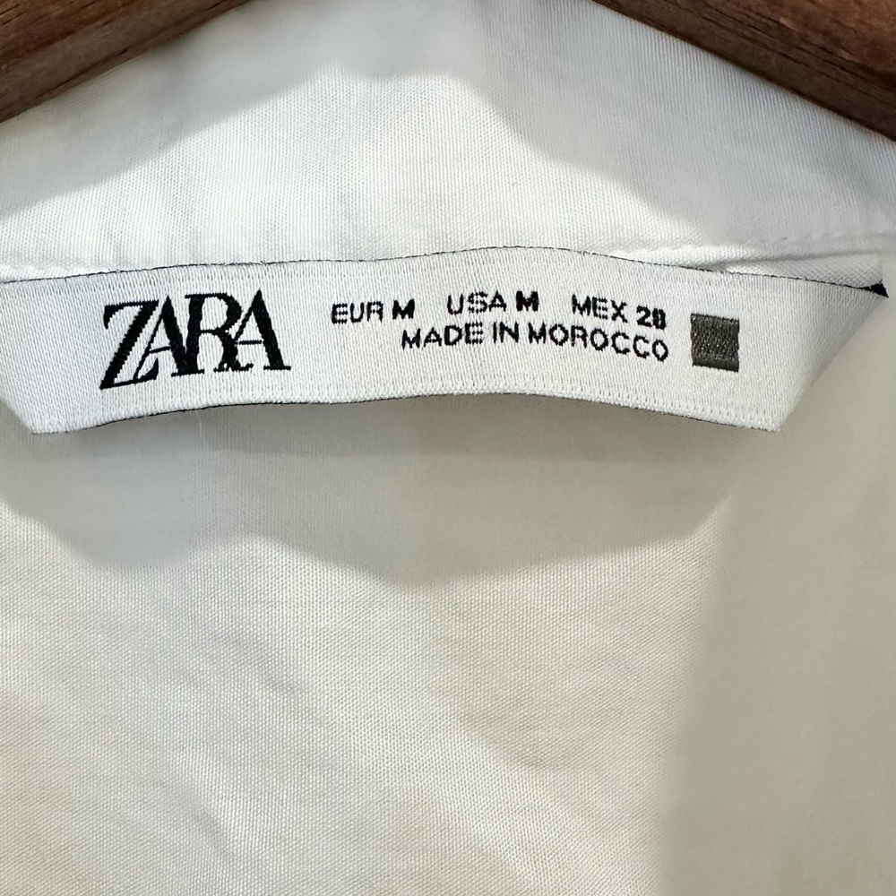 ZARA White Boxy Cropped Button-Down Shirt - Picture 4 of 4